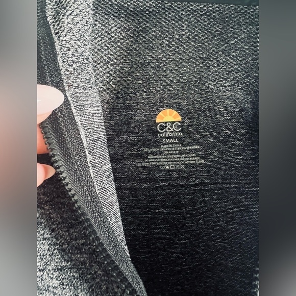 C&C California Grey zippered athletic top - Picture 9 of 9